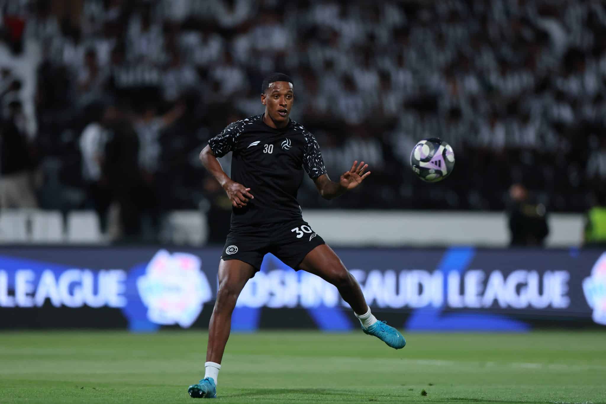 Robert Renan teve boa temporada na Arábia Saudita (Foto: Imago)