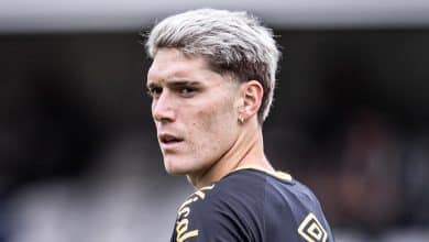 Por que Rollheiser ainda n&atilde;o emplacou com a camisa do Santos?