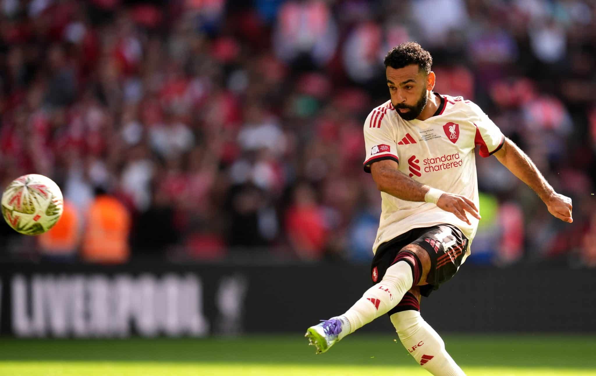 Maldi&ccedil;&atilde;o de Salah ofusca boas estreias e Liverpool perde 1&deg; t&iacute;tulo da temporada