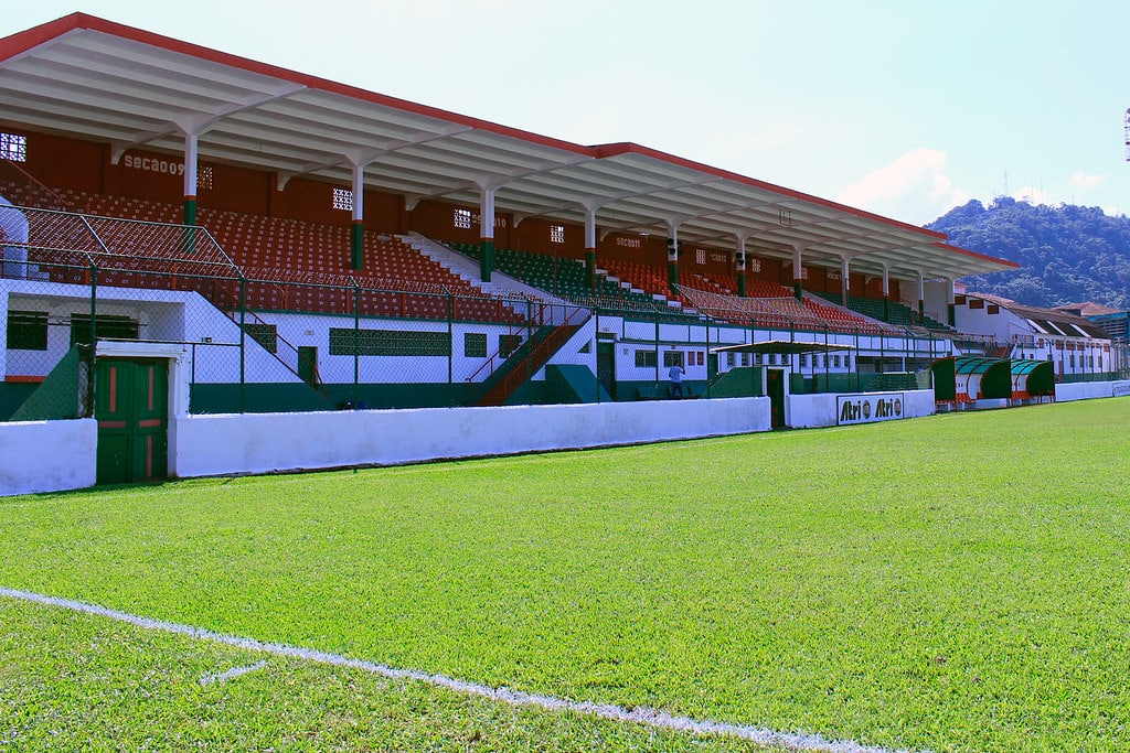 Est&aacute;dio Ulrico Mursa, da Portuguesa Santista