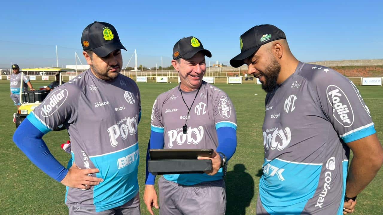 Bruno Garcia, Ivan Baitello e Nikolas Trevizo, trio do Mirassol com grande responsabilidade nas bolas paradas do clube