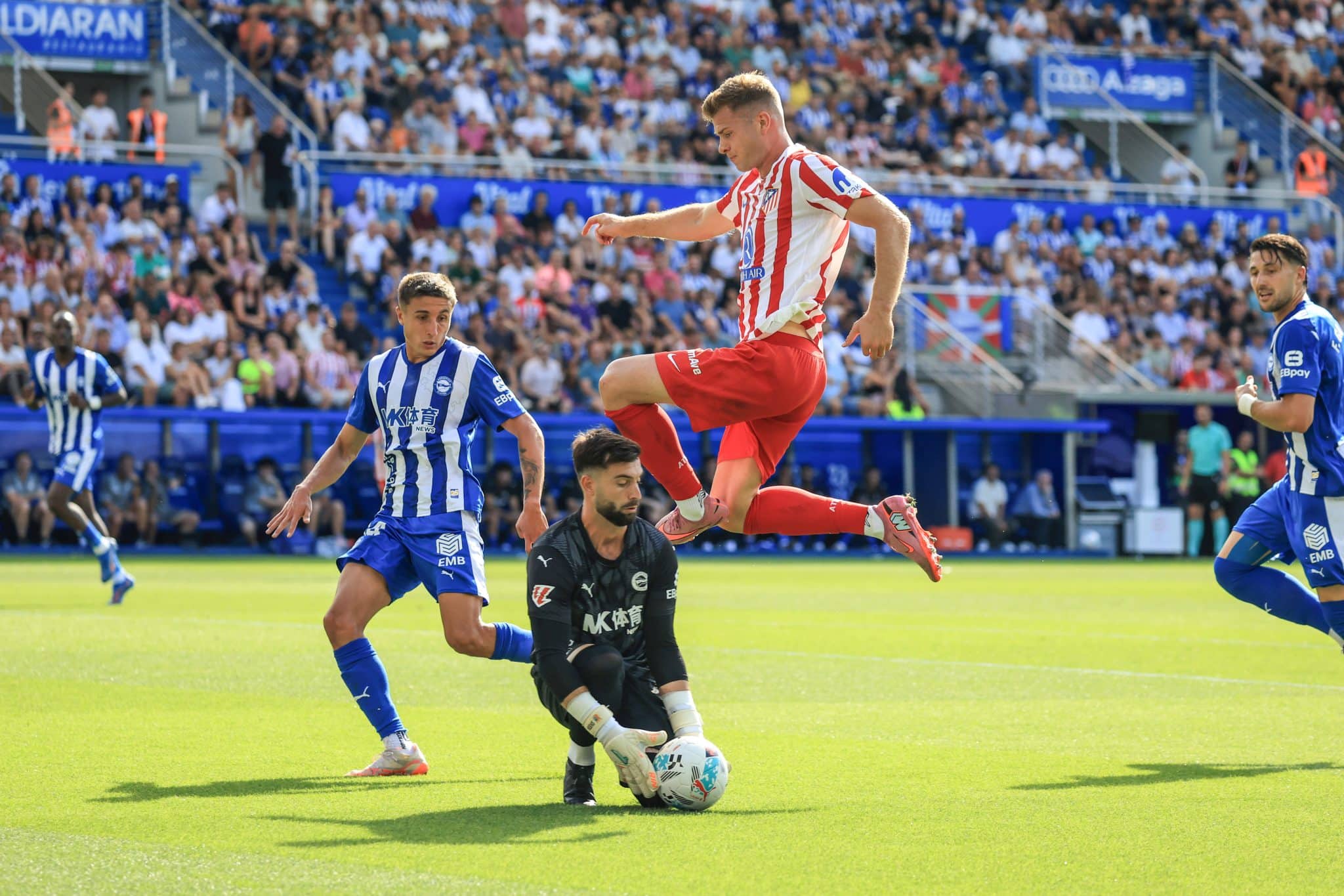 Atl&eacute;tico de Madrid em a&ccedil;&atilde;o por La Liga