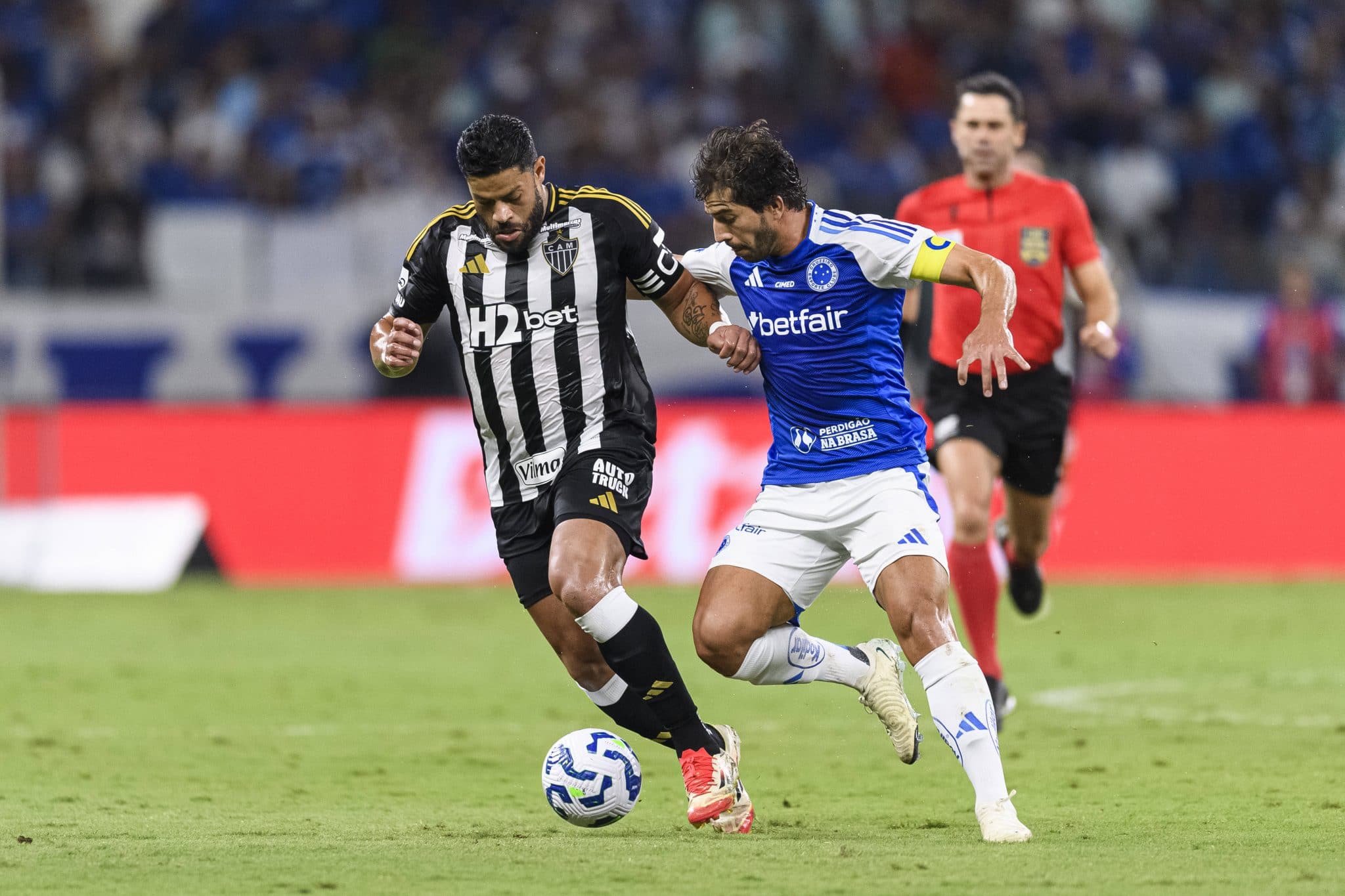 Atl&eacute;tico-MG x Cruzeiro e cl&aacute;ssico carioca: CBF define as quartas da Copa do Brasil 2025