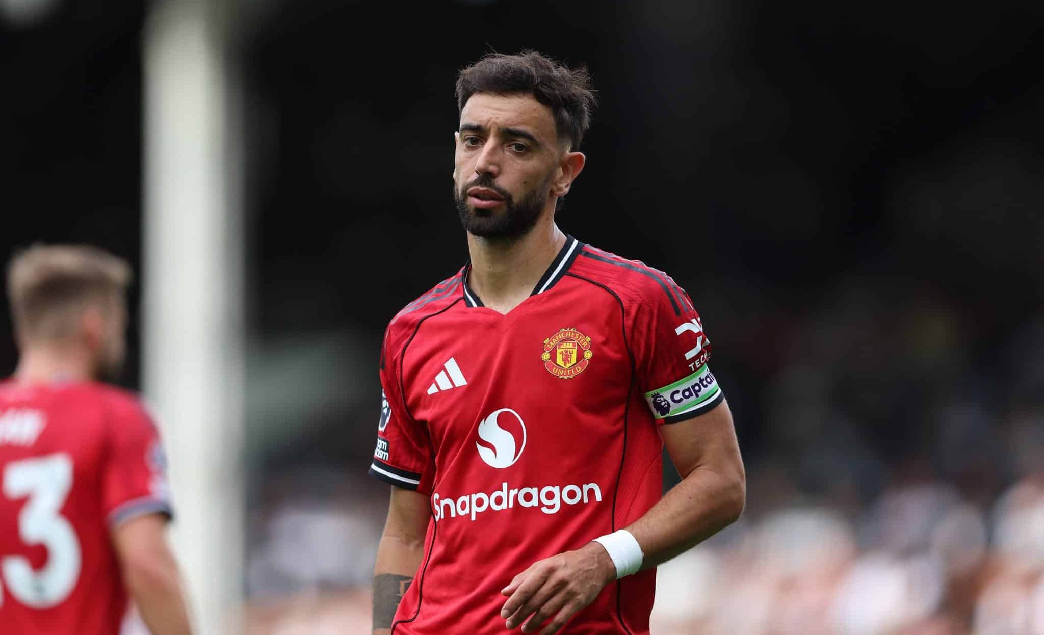 &lsquo;N&atilde;o sei por que tiraram a capitania de Maguire. Bruno Fernandes n&atilde;o &eacute; um l&iacute;der&rsquo;