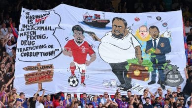 Por que a Federação Inglesa vai investigar faixa exibida pela torcida do Crystal Palace?