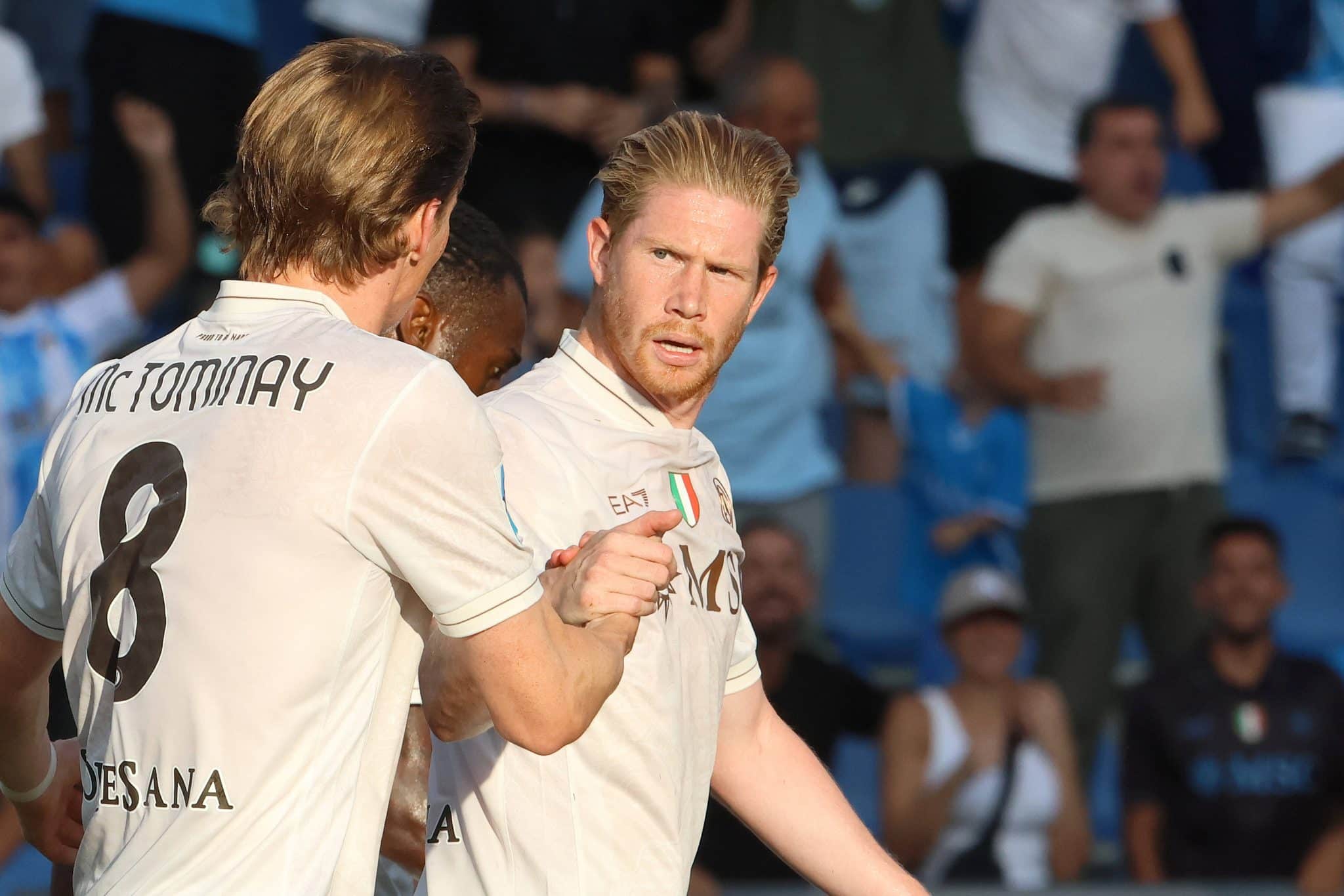 McTominay e De Bruyne comemoram gol do Napoli