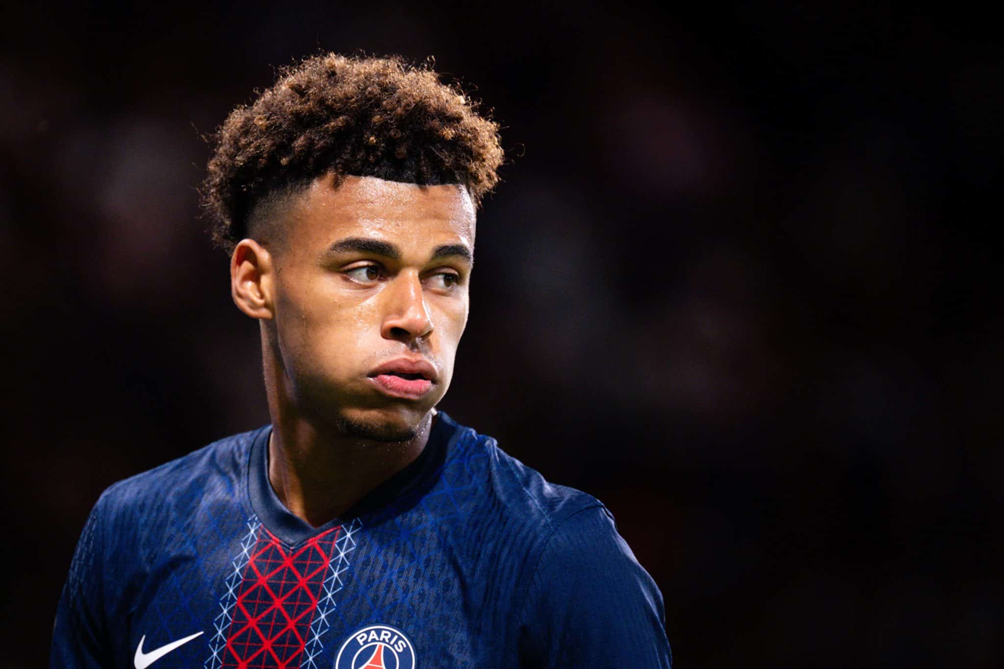 Em jogo de altos e baixos, PSG muda estrat&eacute;gia com brilho de Dou&eacute; e vence Angers