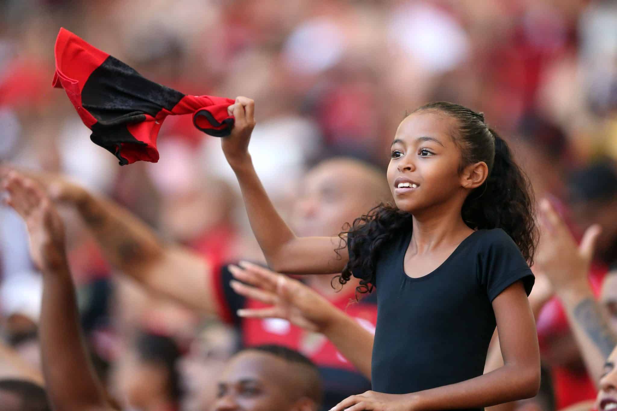 Campeonato Brasileiro 2023 &ndash; Flamengo vs Botafogo Torcedora do Flamengo, durante a partida entre Flamengo e Botafogo, pe