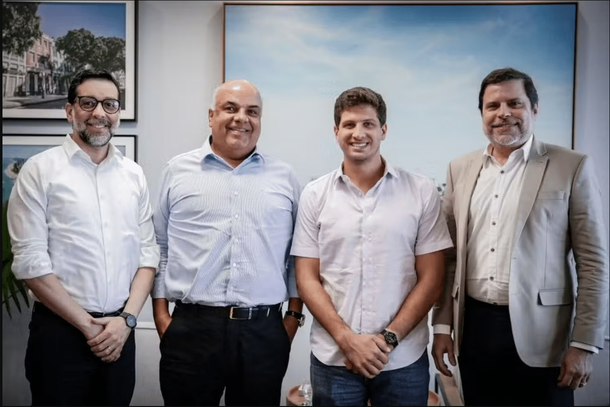 joao campos com presidentes do náutico, sport e santa cruz