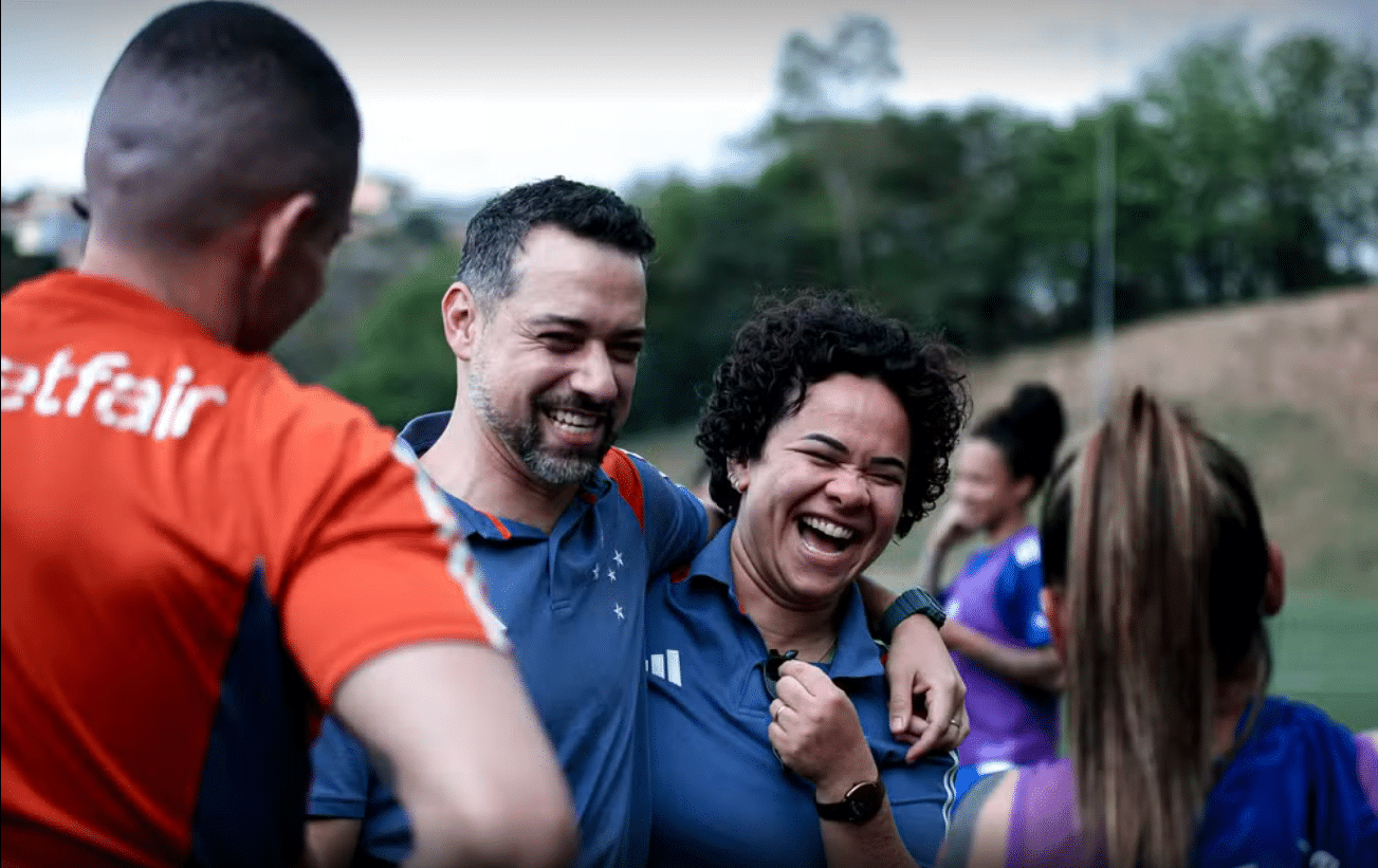 jonas urias e barbara fonseca cruzeiro