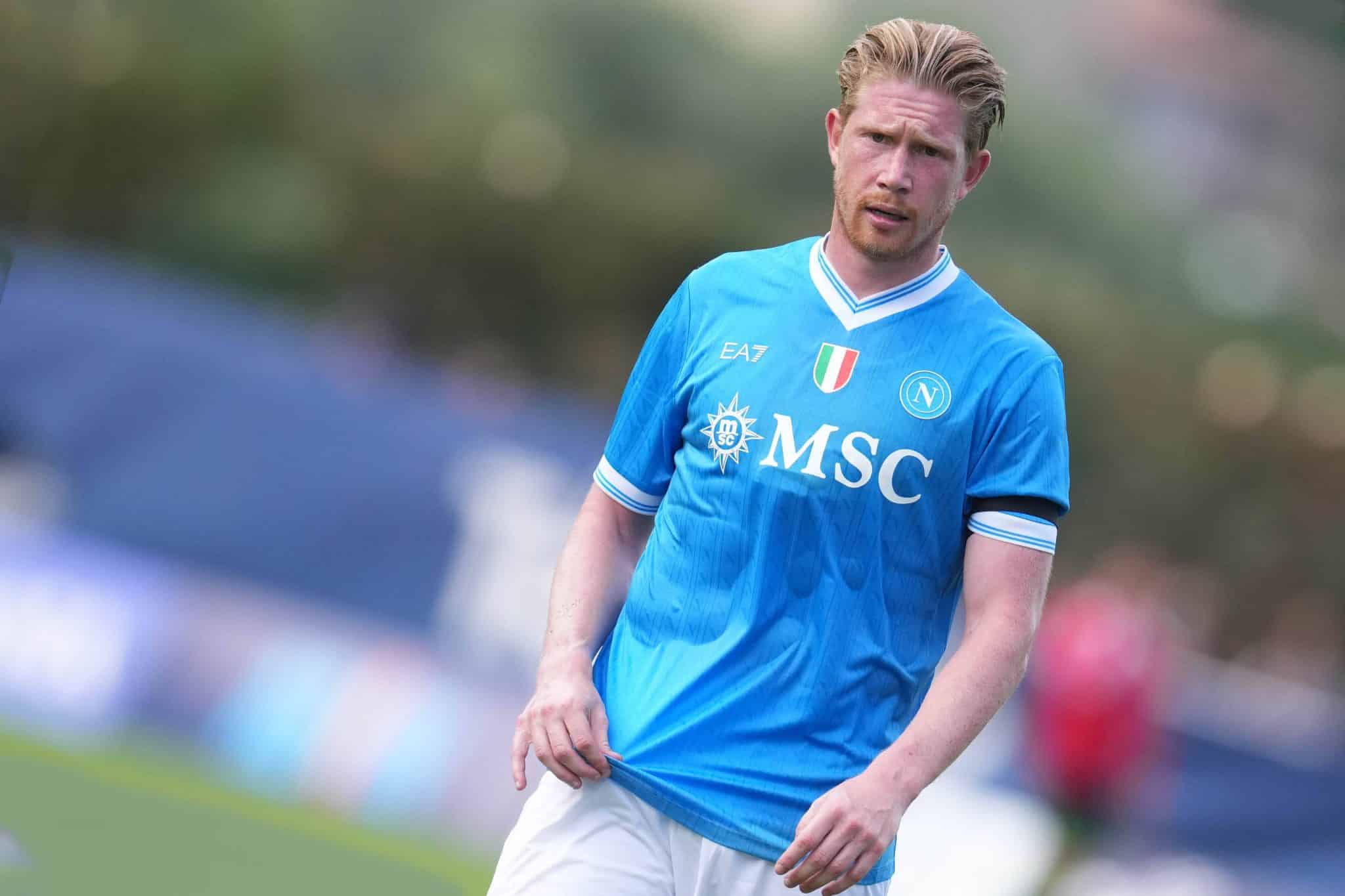 Kevin de Bruyne em a&ccedil;&atilde;o pelo Napoli 