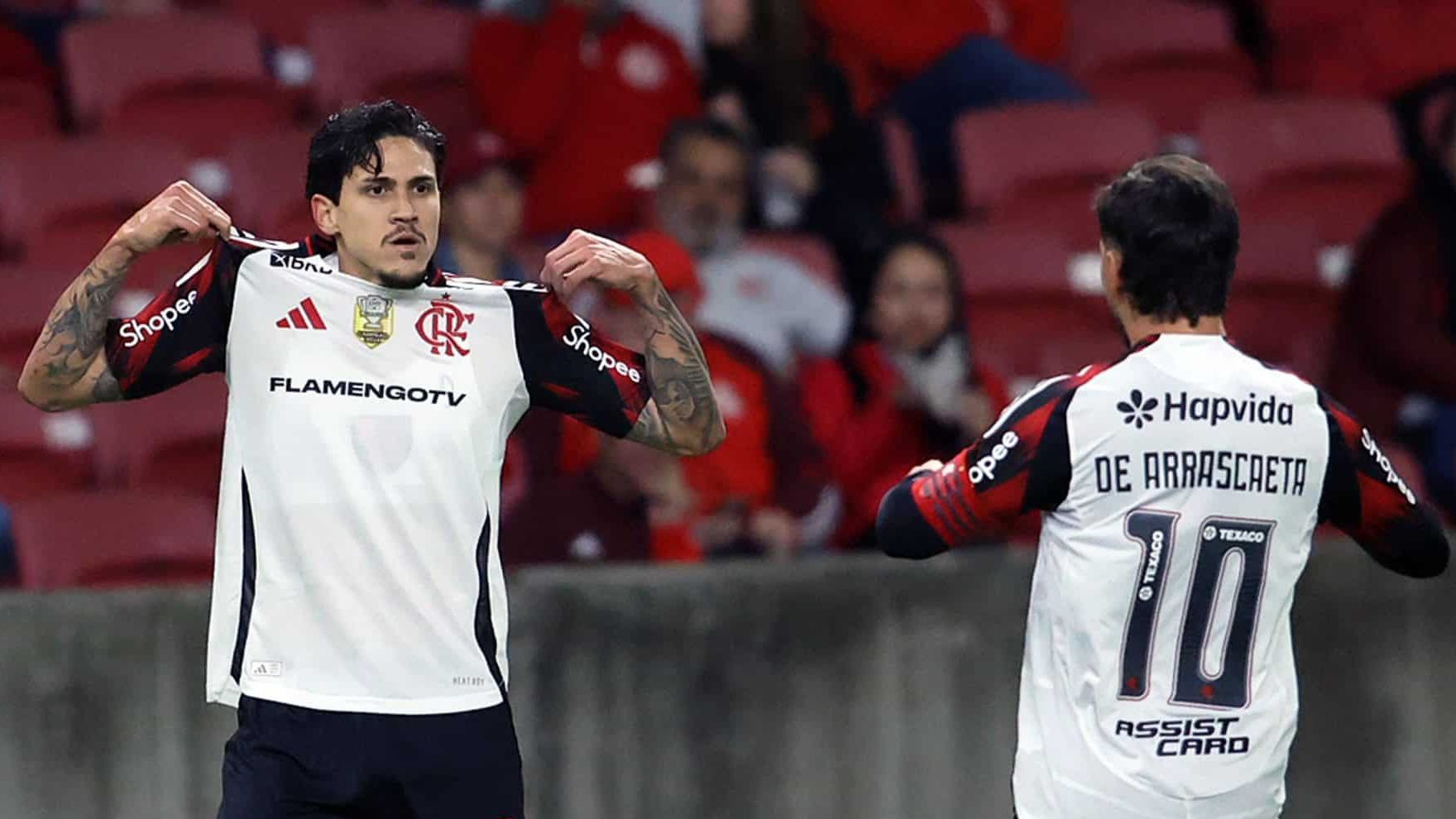 Vit&oacute;ria do Flamengo sobre Inter no &lsquo;esquenta&rsquo; da Libertadores exp&otilde;e prioridades de cada lado
