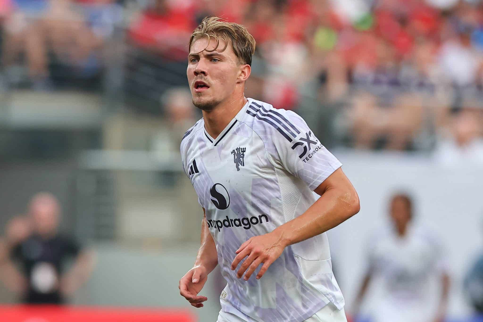 Hojlund em a&ccedil;&atilde;o pelo Manchester United