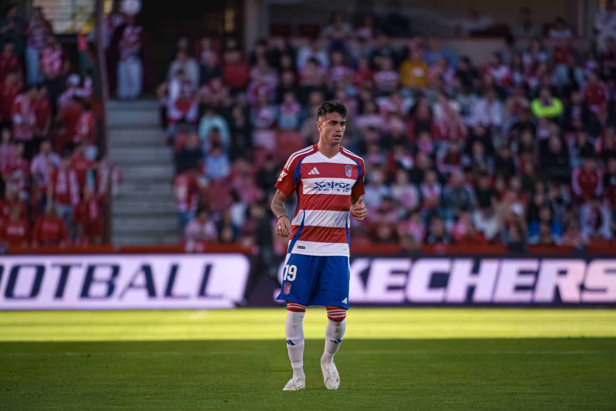 ESP: Granada CF v Cadiz CF &ndash; La Liga Hypermotion GRANADA, SPAIN &ndash; NOVEMBER 9: Reinier de Jesus of Granada CF during the