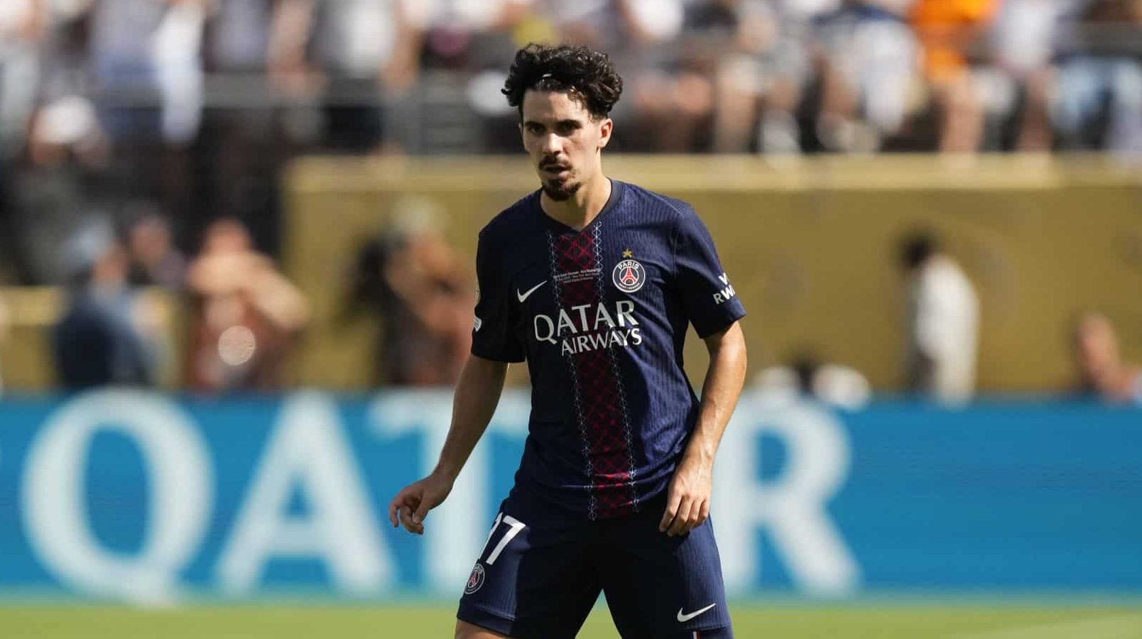 Manobra curiosa de empres&aacute;rios pode aproximar Vitinha do Real Madrid por R$ 570 milh&otilde;es