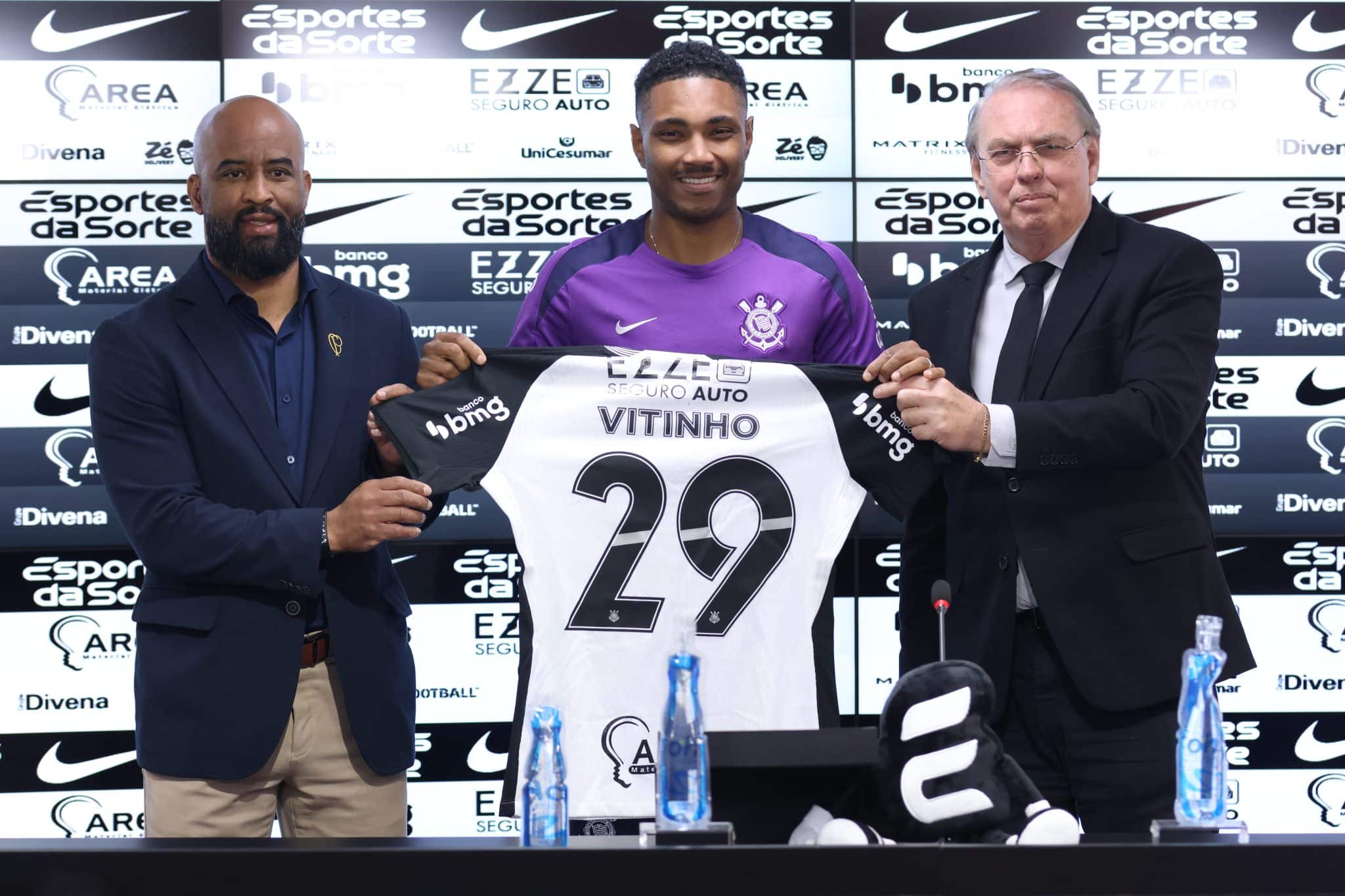 Vitinho Fabinho Soldado Osmar St&aacute;bile Corinthians