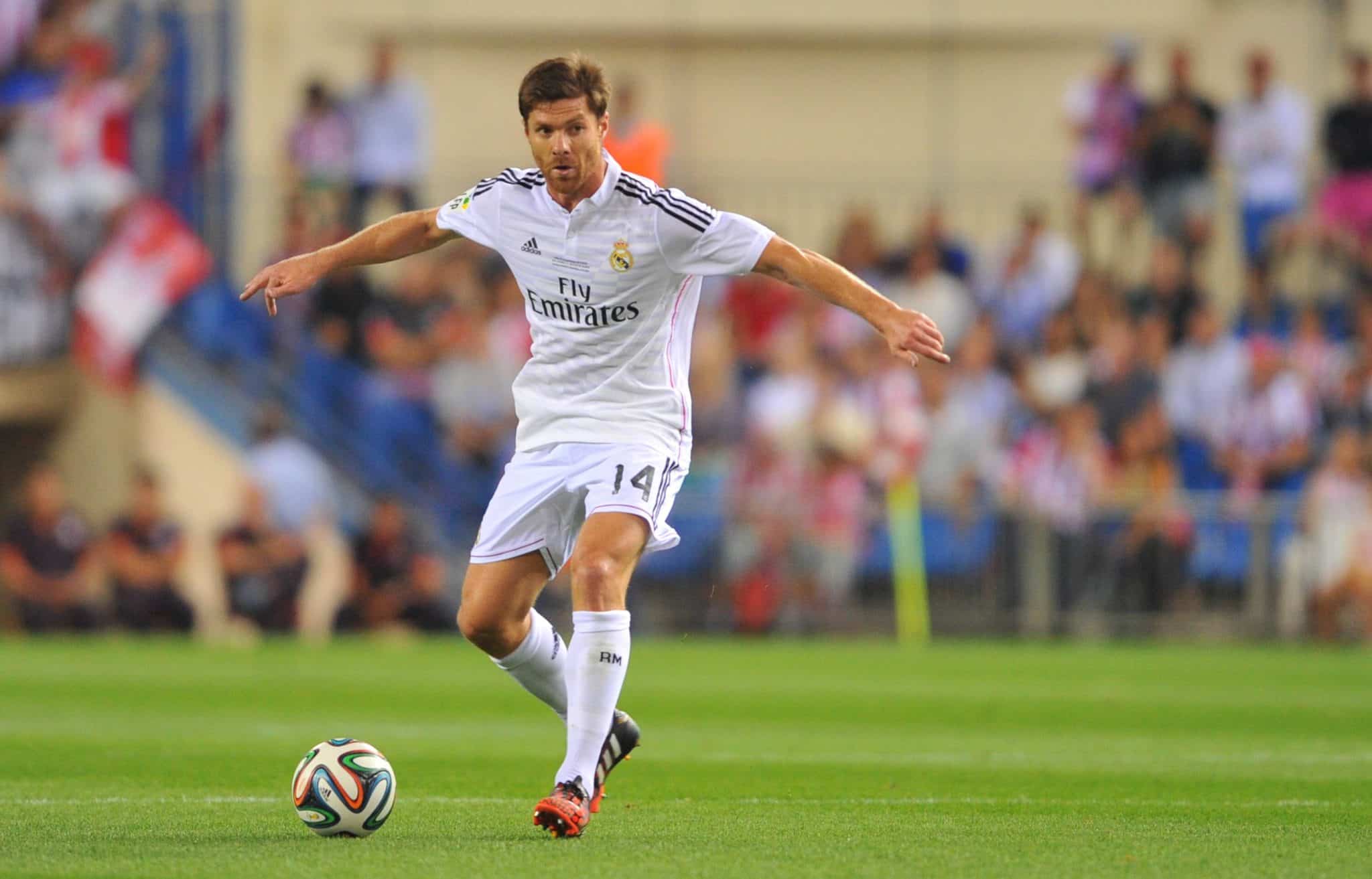 Xabi Alonso enquanto jogador do Real Madrid (Foto: Imago)