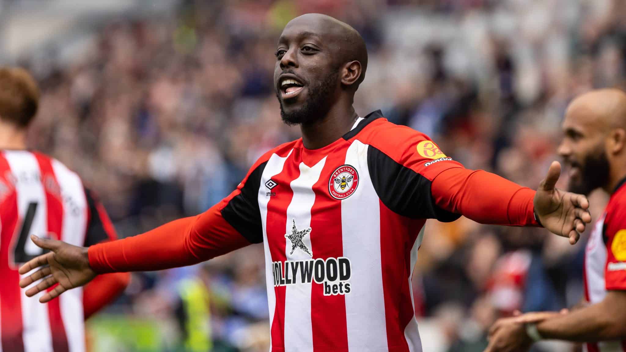 Yoane Wisse pelo Brentford (Foto: Imago)