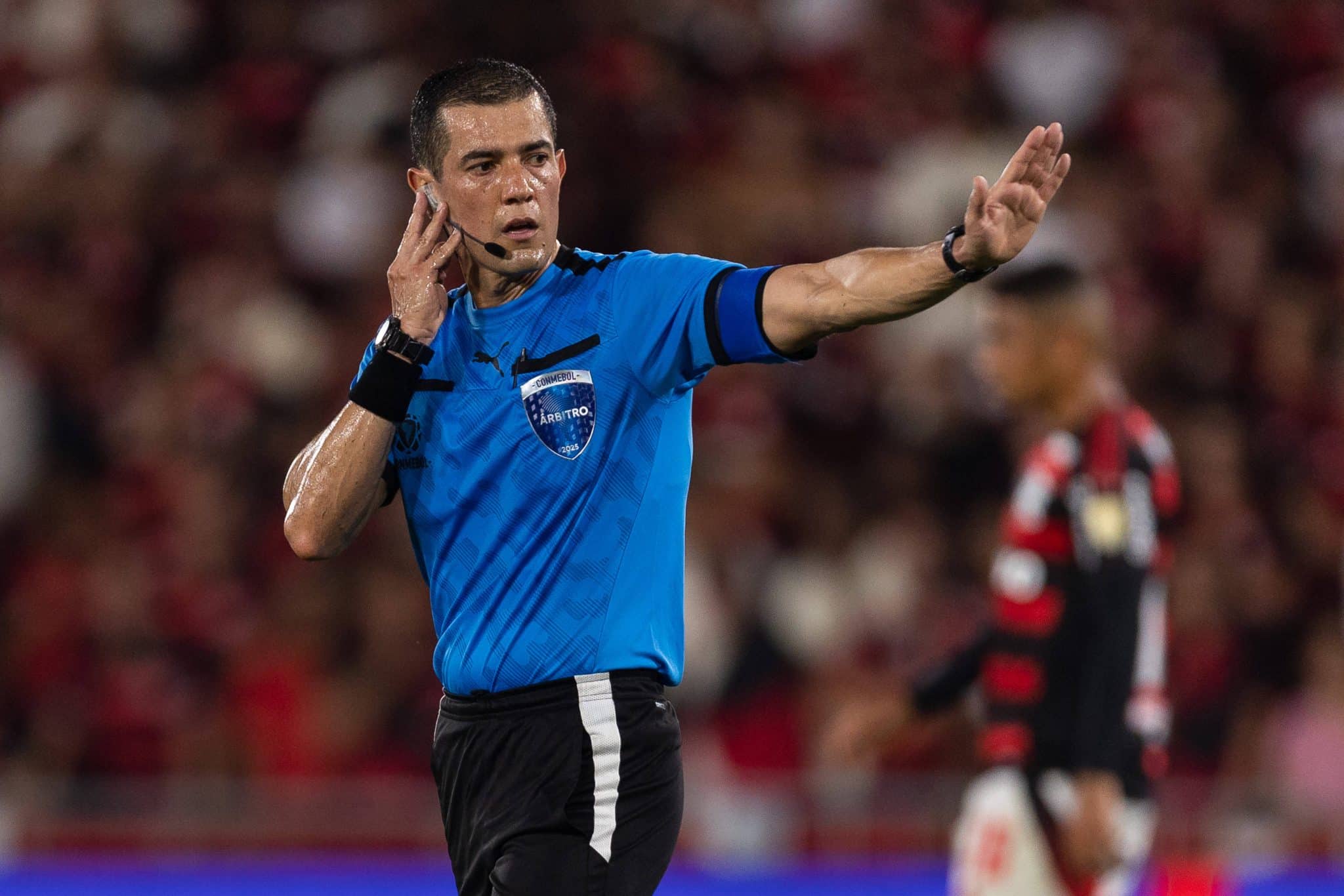 Andres Rojas foi alvo de cr&iacute;ticas no Maracan&atilde; (Foto: Imago)