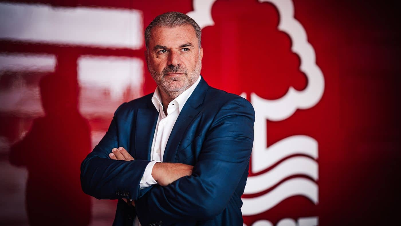 &lsquo;&Eacute; o que quero fazer aqui&rsquo;: Ange assume Forest podendo virar jogo com Marinakis e Edu