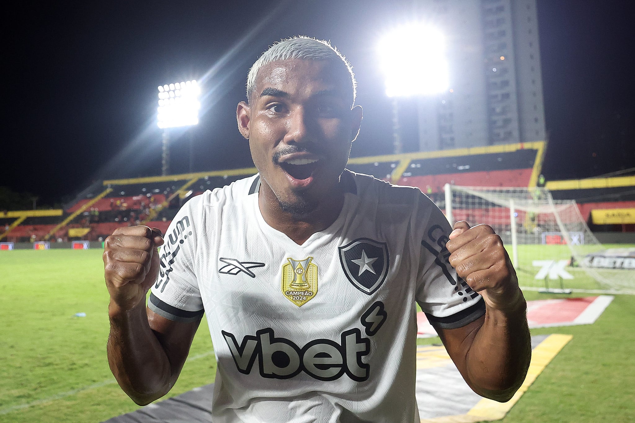 Cuiabano tem 7 gols em 60 jogos pelo Botafogo (Foto: Vitor Silva/Botafogo)