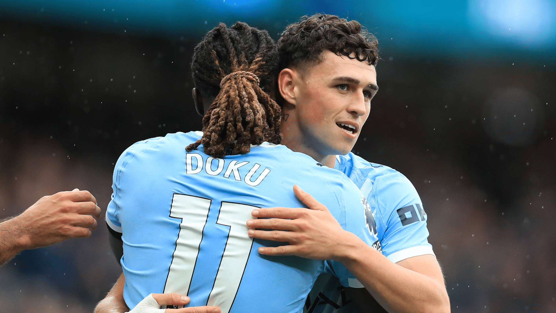 Carrasco ressurge no City &lsquo;fora de posi&ccedil;&atilde;o&rsquo; e castiga limitado Manchester United