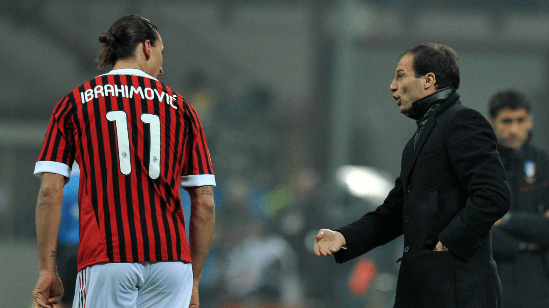 &lsquo;Jogamos o campeonato fora&rsquo;: Como conflito entre Ibra e Allegri custou um t&iacute;tulo ao Milan