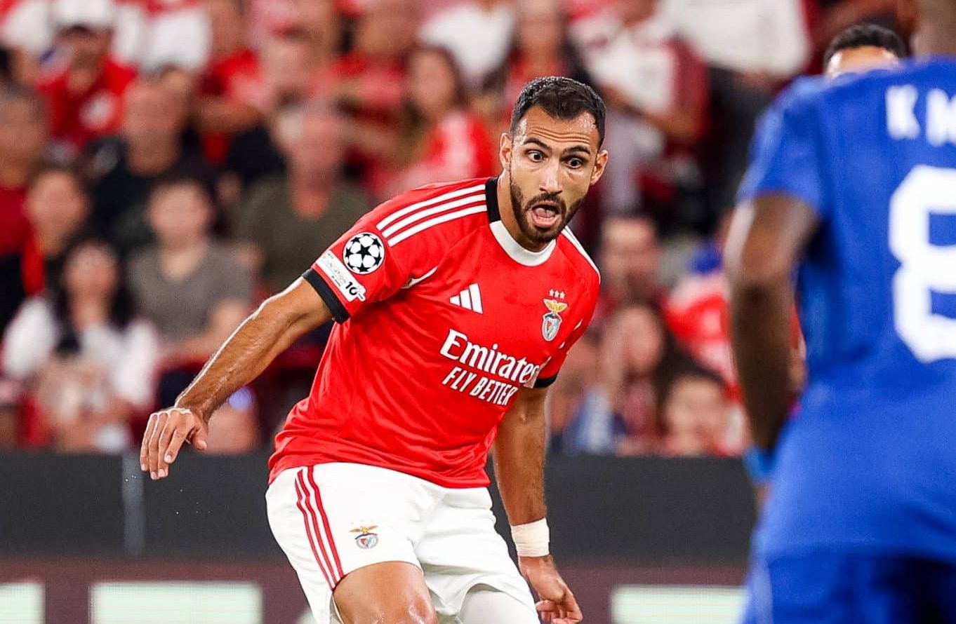 Benfica complica jogo que parecia f&aacute;cil e v&ecirc; Qarabag fazer hist&oacute;ria na Champions