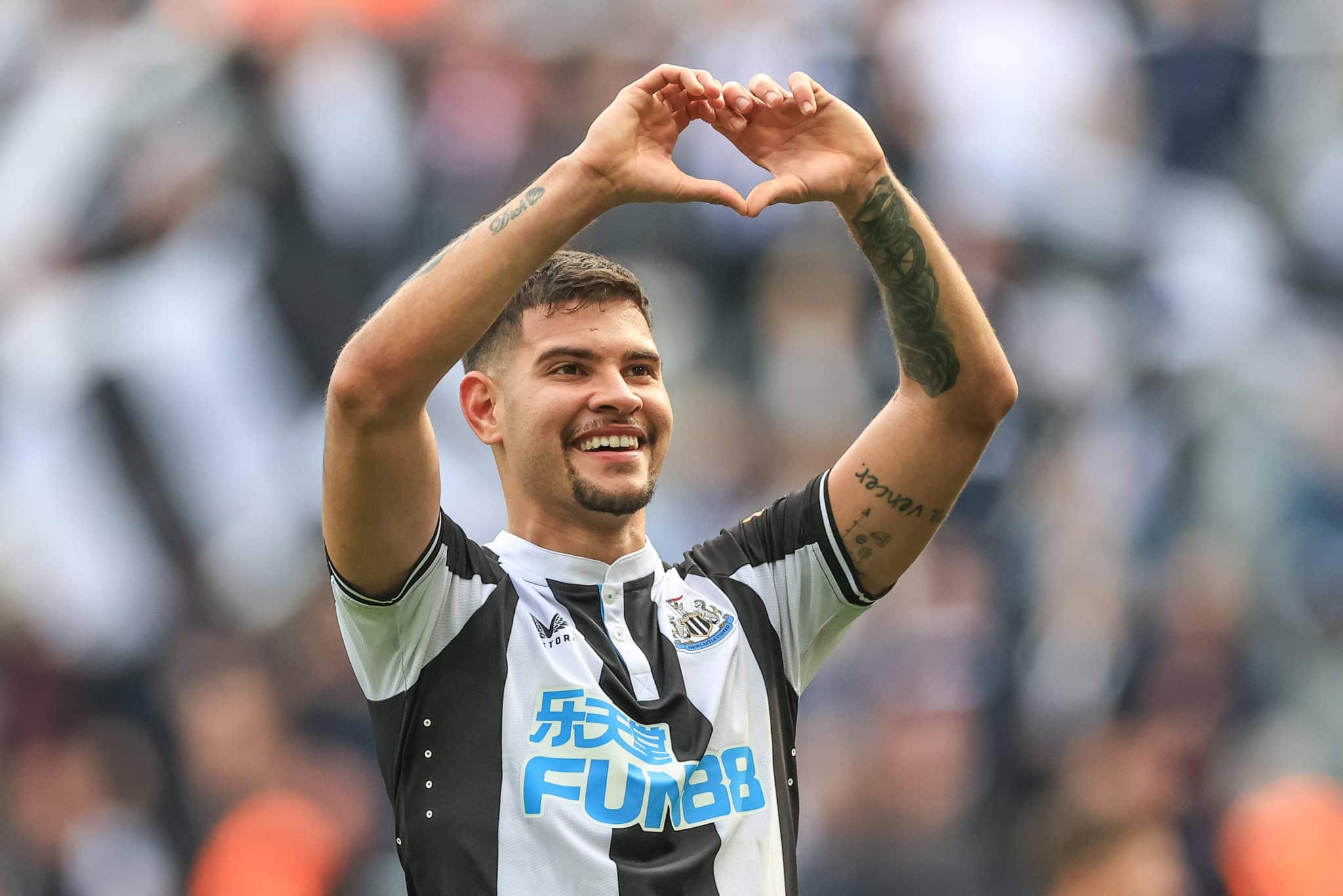 Bruno Guimar&atilde;es n&atilde;o esconde ansiedade para enfrentar o Barcelona: &lsquo;Me fizeram amar o futebol&rsquo;