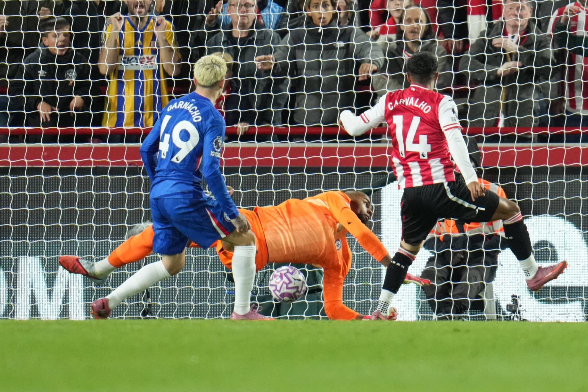 A boa ou a m&aacute; not&iacute;cia primeiro? Chelsea sai de empate com sentimento misto