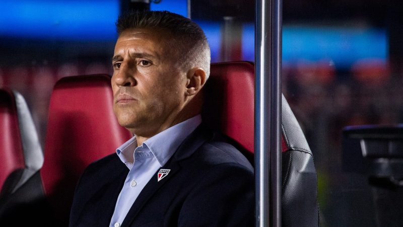 São Paulo vive pior fase em 3 anos, mas Crespo ignora realidade após novo tropeço