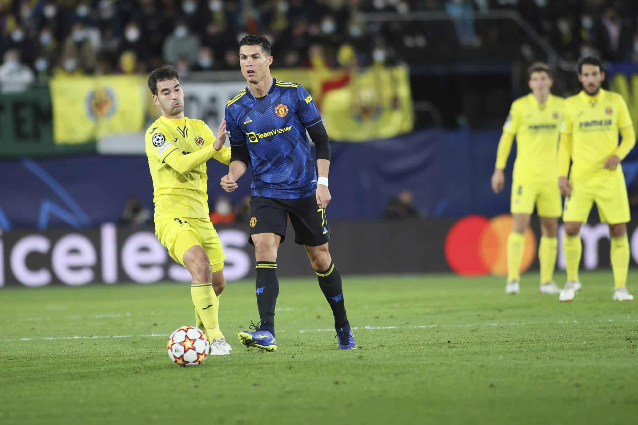 Cristiano Ronaldo em a&ccedil;&atilde;o na partida entre Manchester United e Villarreal em 2021