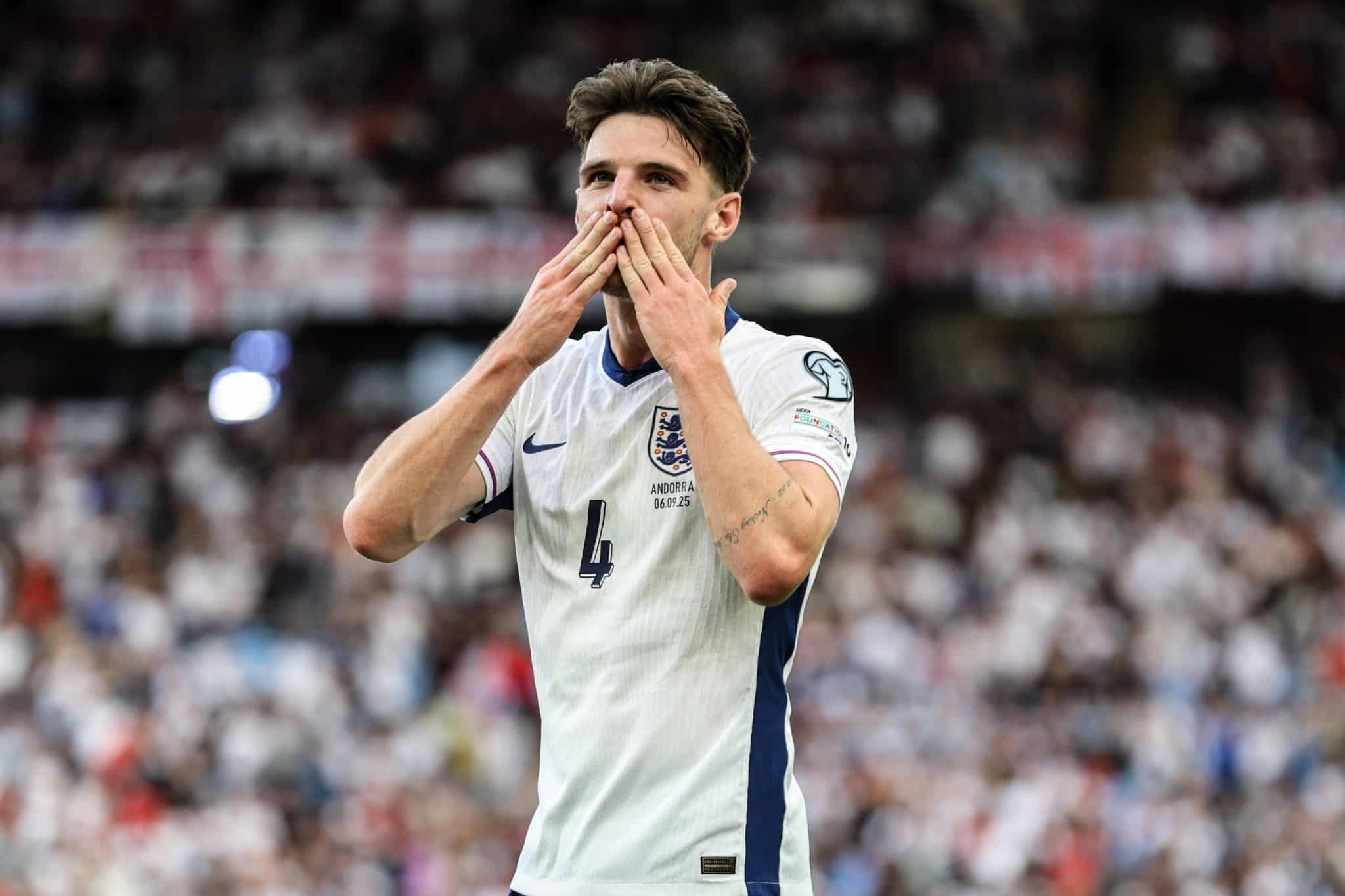 Declan Rice celebra gol pela sele&ccedil;&atilde;o inglesa