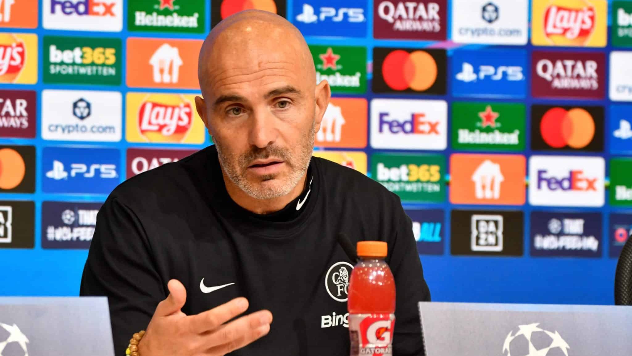 &lsquo;Meu pai pescador tem vida dif&iacute;cil&rsquo;: T&eacute;cnico minimiza situa&ccedil;&atilde;o de mais bem pago do Chelsea