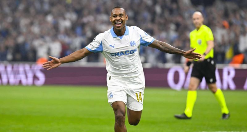 Igor Paixão cumpre promessa, brilha em goleada e garante primeira vitória do Marseille