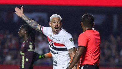 S&atilde;o Paulo faz por merecer queda na Libertadores, e torcida elege culpado por elimina&ccedil;&atilde;o