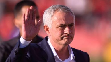 Clima de festa e meme na comemora&ccedil;&atilde;o: Como foi a reestreia de Mourinho no Benfica