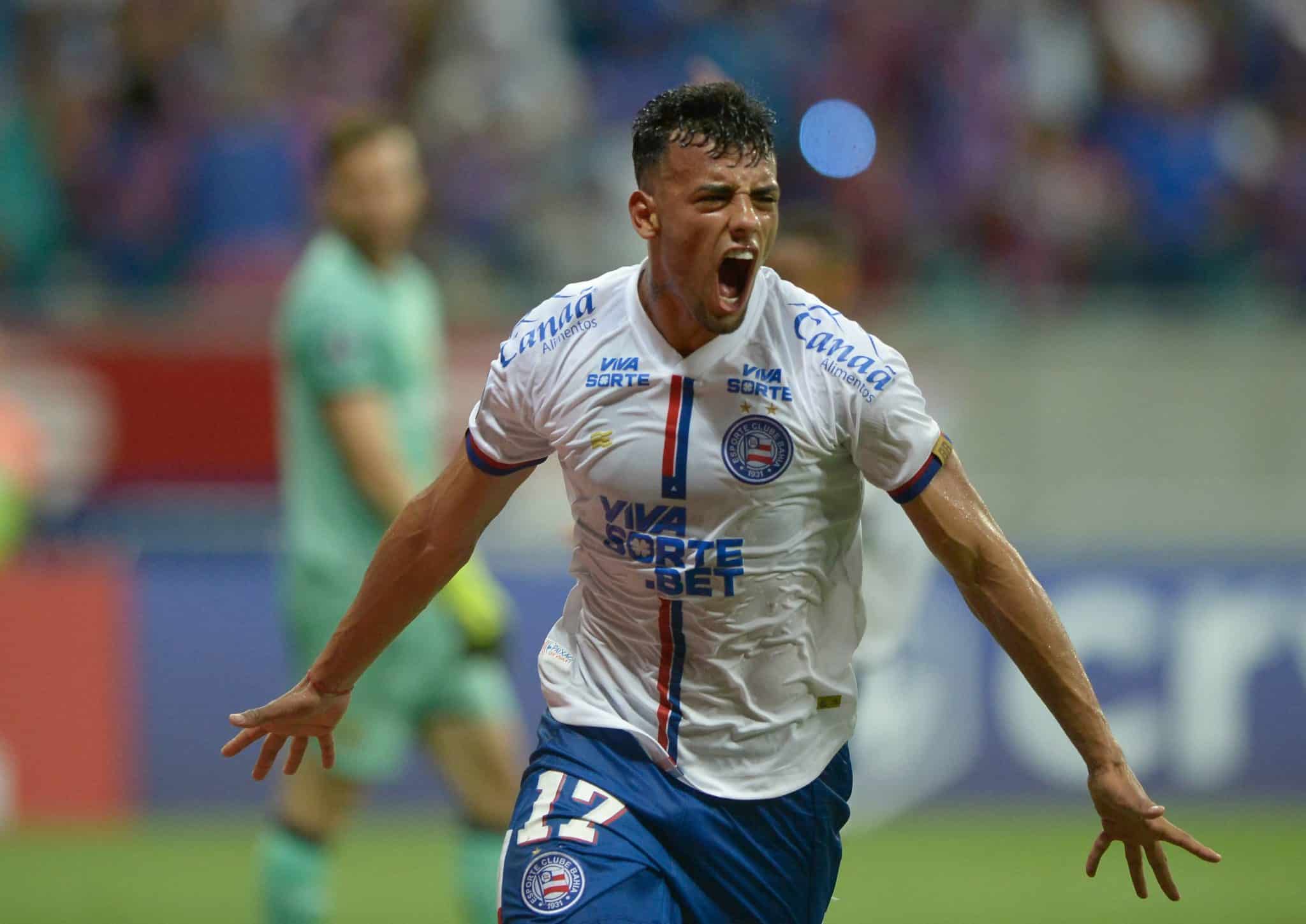 Lucho Rodriguez celebra gol pelo Bahia