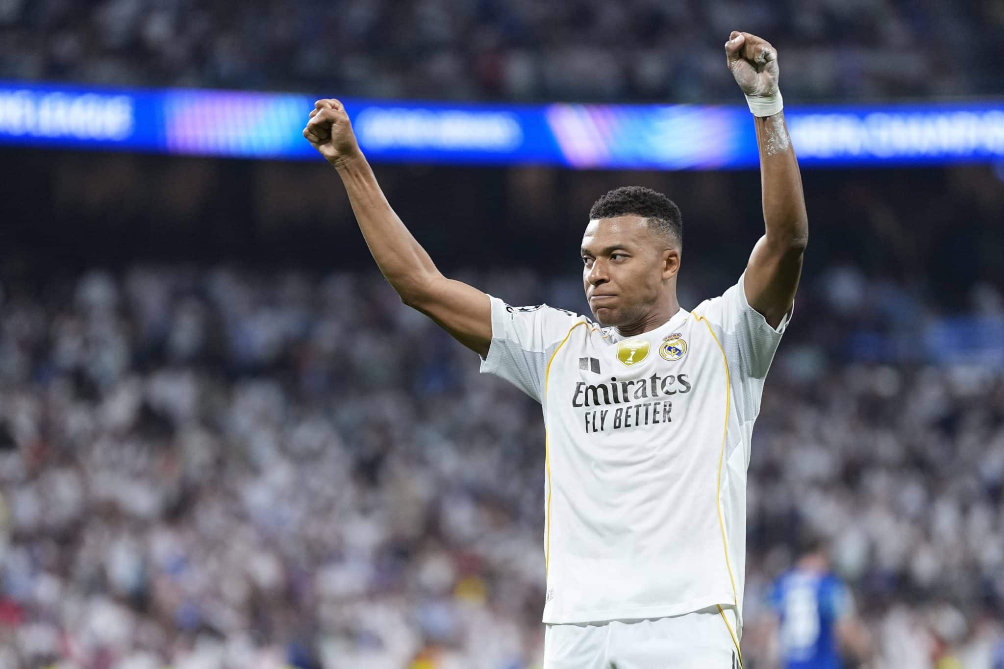 Mbapp&eacute; celebra gol pelo Real Madrid