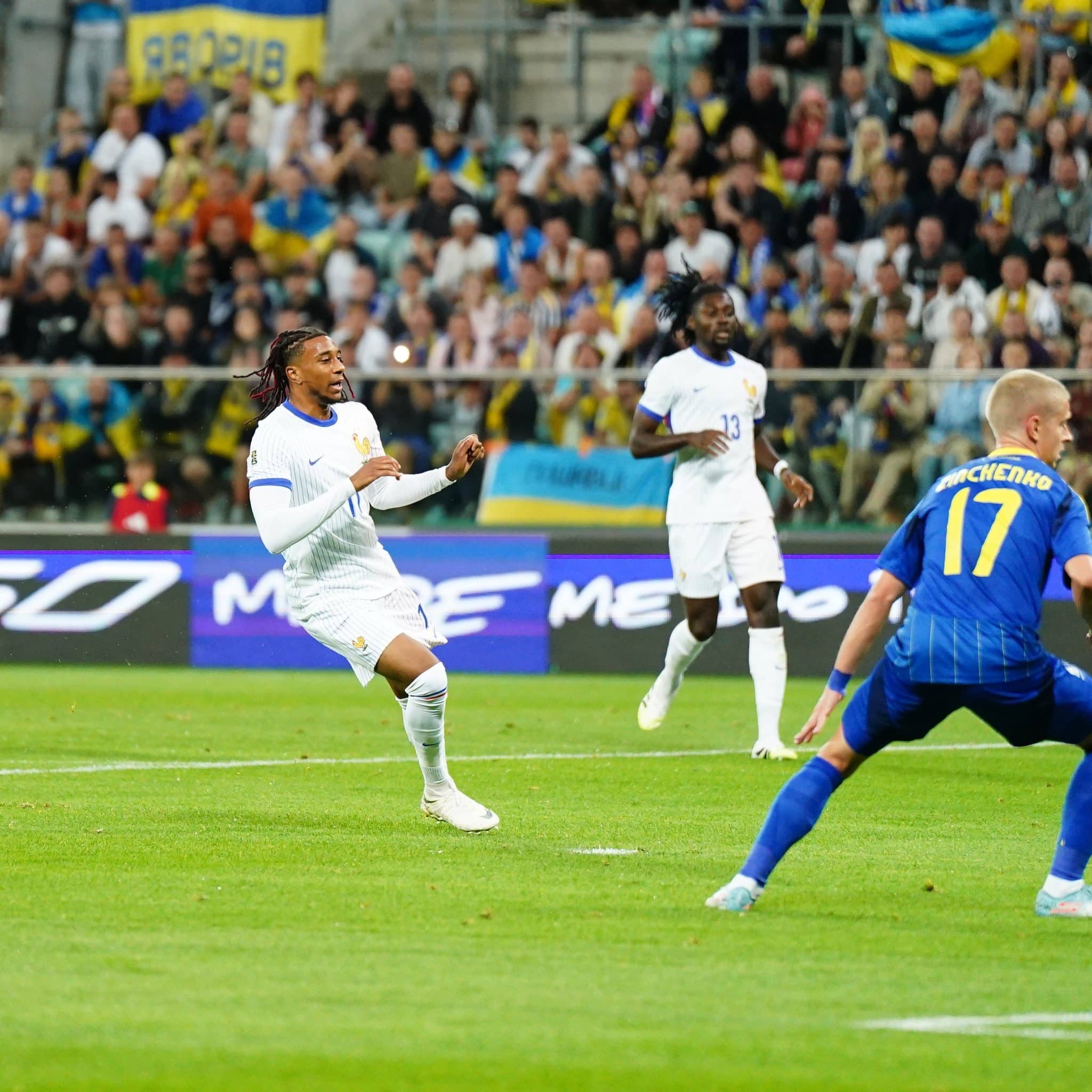 Olise em a&ccedil;&atilde;o pela sele&ccedil;&atilde;o francesa