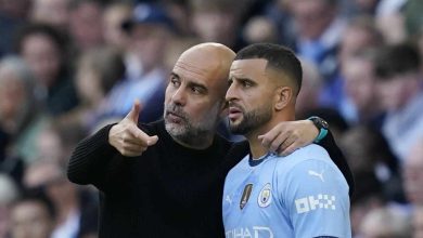 Guardiola rechaça lacuna no elenco do Manchester City e compara jovem a Walker no auge