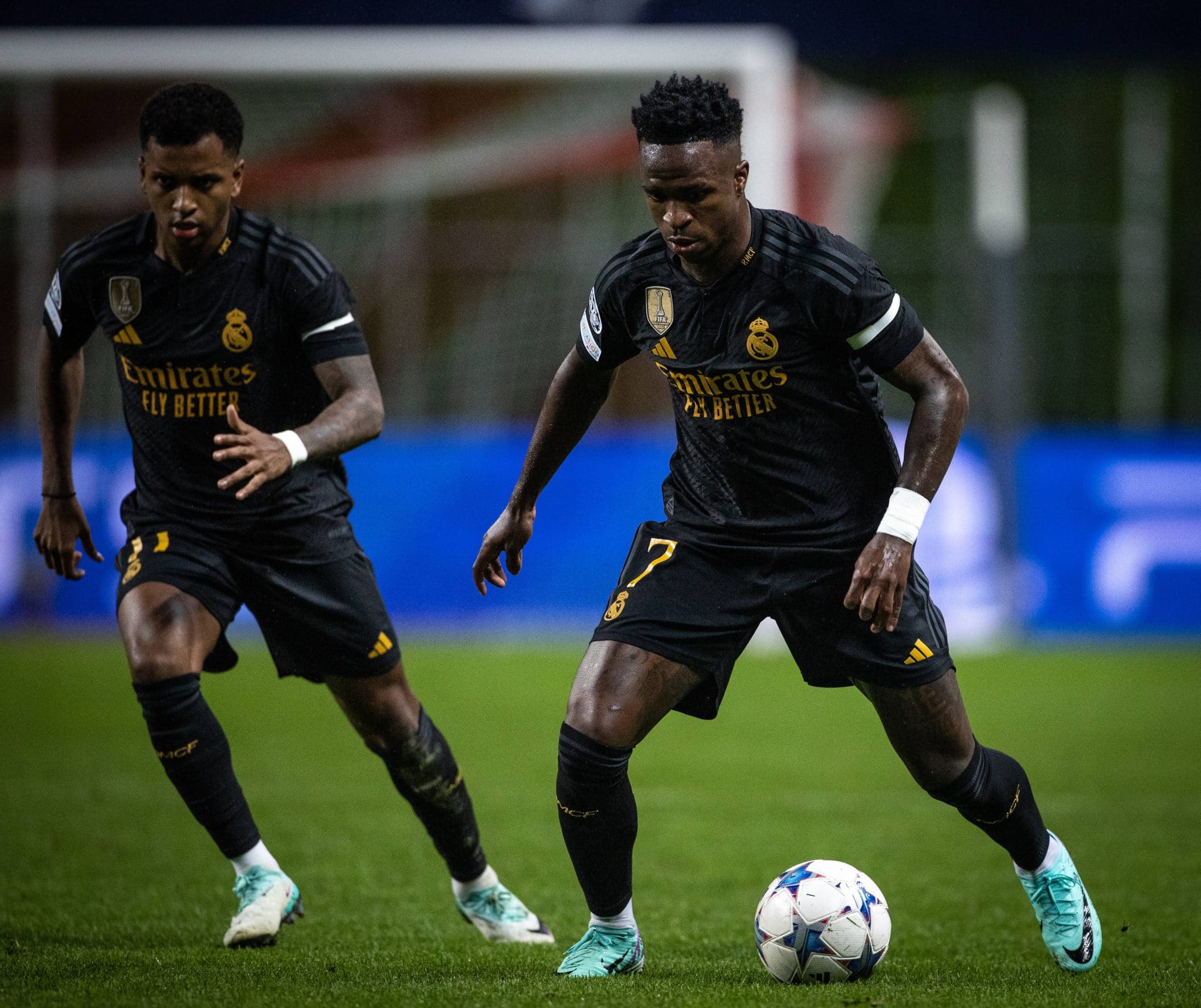 Rodrygo e Vini Jr no Real Madrid (Foto: IMAGO / nogueirafoto)