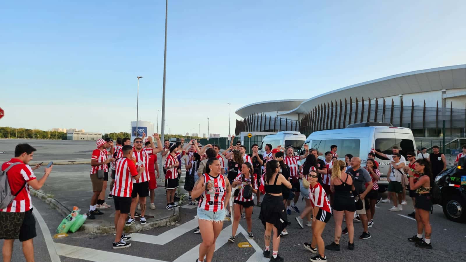 Parque Ol&iacute;mpico foi escolhido pelo Estudiantes ap&oacute;s conversa com o BEPE (Foto: Gabriel Rodrigues/Trivela)