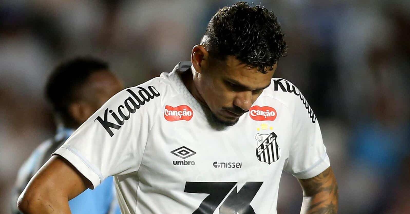 Frustrante empate com o Gr&ecirc;mio passa muito pelo baixo n&iacute;vel do banco de reservas do Santos