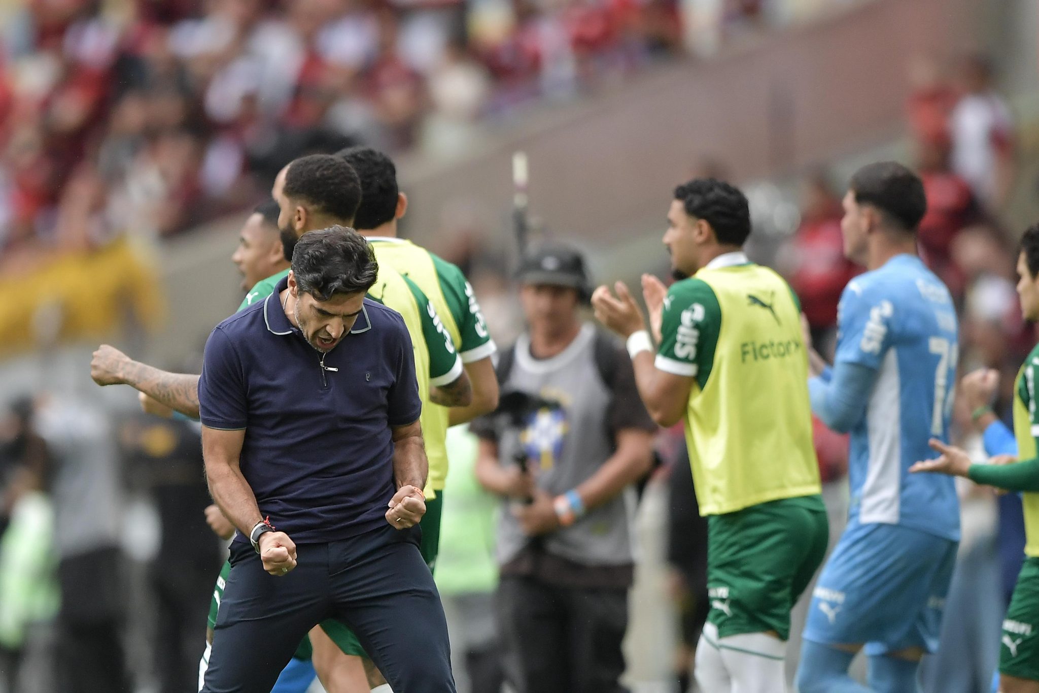 Bastidores: Palmeiras sai fortalecido interna e externamente de pol&ecirc;micas contra o Flamengo