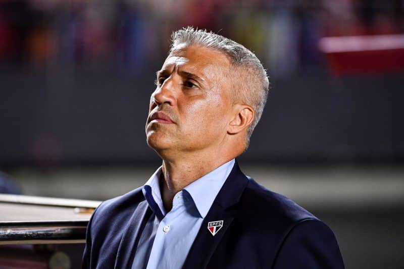 Crespo fica para 2026? Entenda os planos do São Paulo para o treinador
