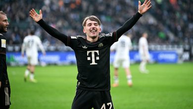Quem é a joia do Bayern que acumula recordes impressionantes aos 17 anos