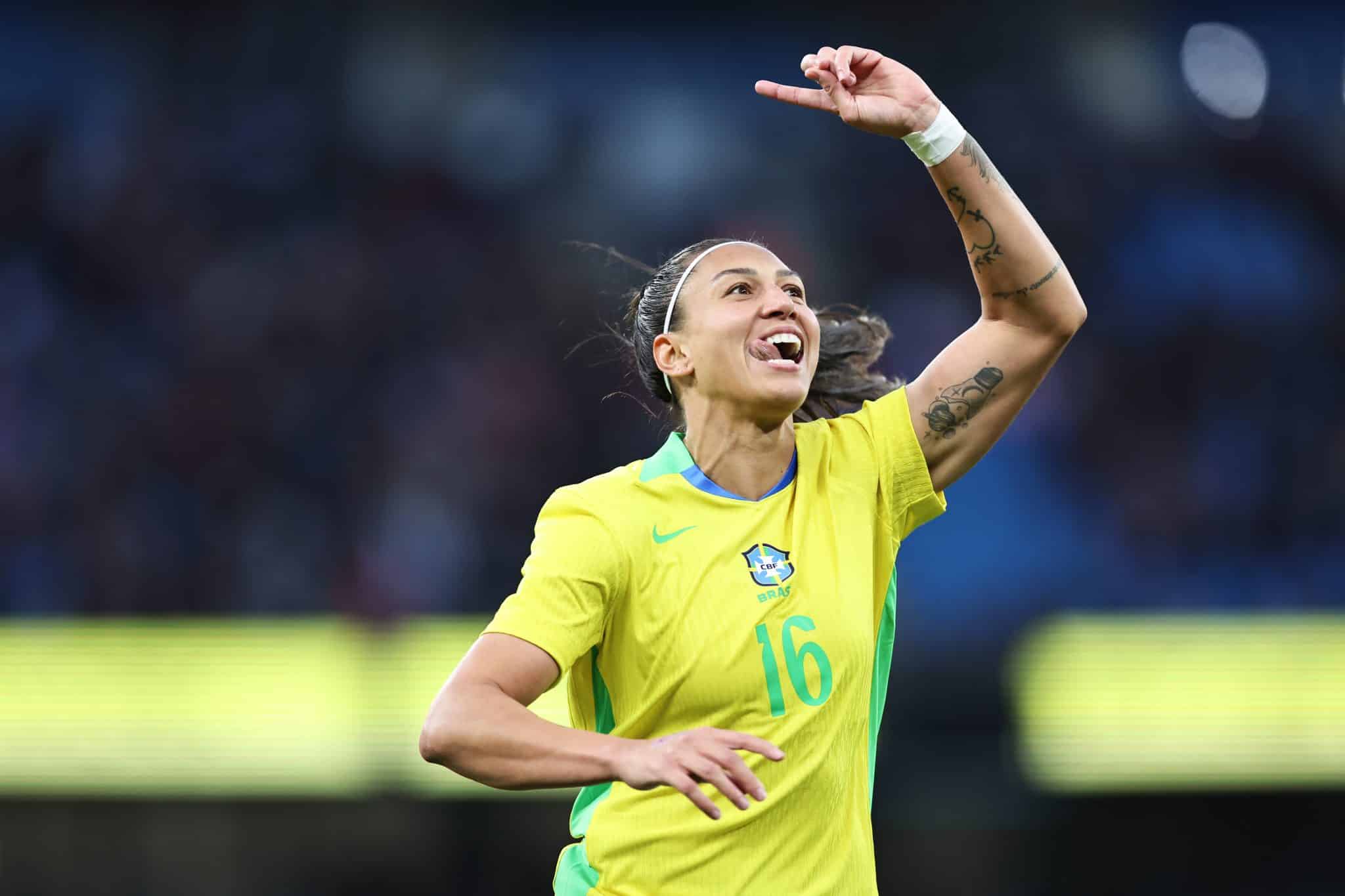 Sele&ccedil;&atilde;o brasileira feminina encerra Data Fifa com muito a colher de frutos