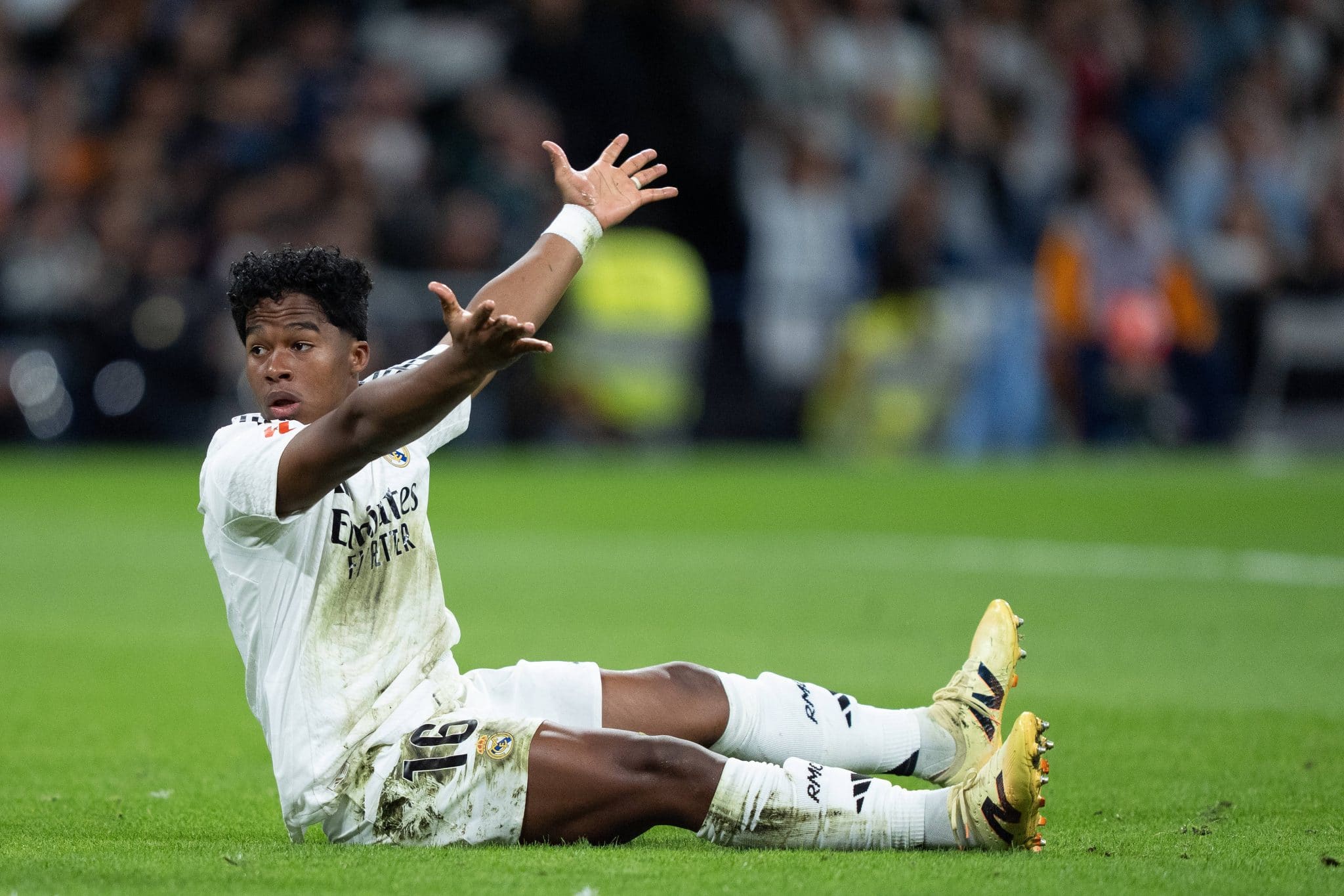 Endrick em a&ccedil;&atilde;o pelo Real Madrid 