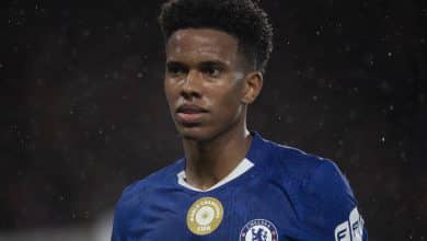 Ap&oacute;s maior janela da hist&oacute;ria, t&eacute;cnico do Liverpool usa Est&ecirc;v&atilde;o para justificar elenco curto